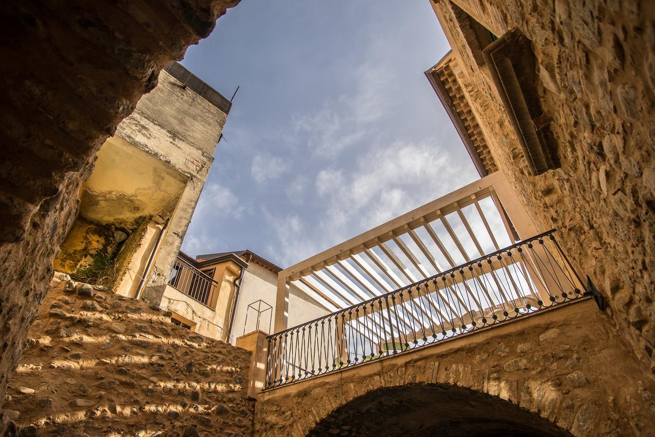 Residenza Palazzo Di Lorenzo Ceraso ภายนอก รูปภาพ