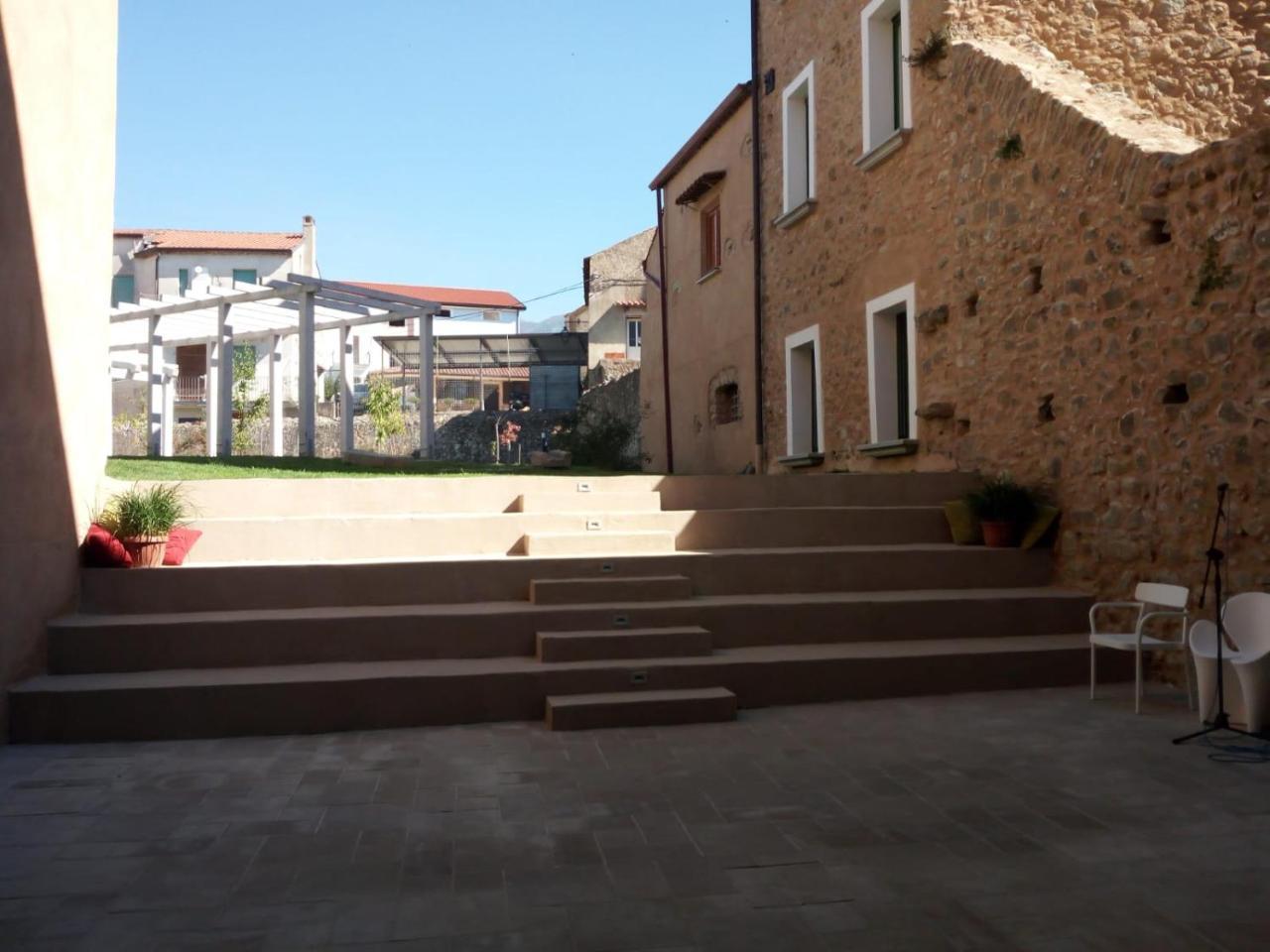 Residenza Palazzo Di Lorenzo Ceraso ภายนอก รูปภาพ